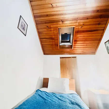 Апартаменты Alcantara Seaside