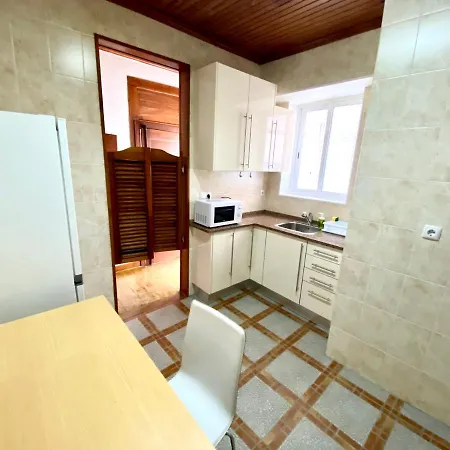 Апартаменты Alcantara Seaside